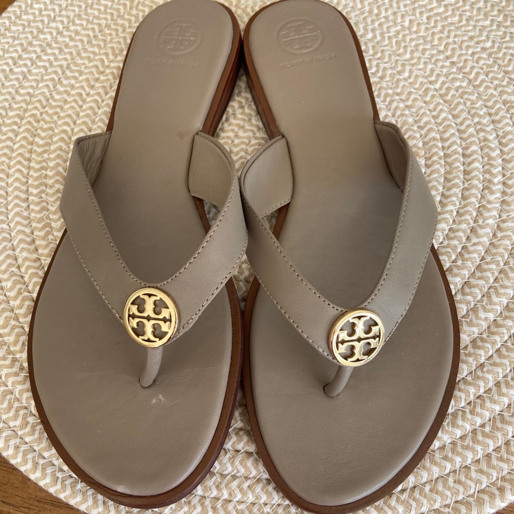 Tory Burch Benton thong sandals